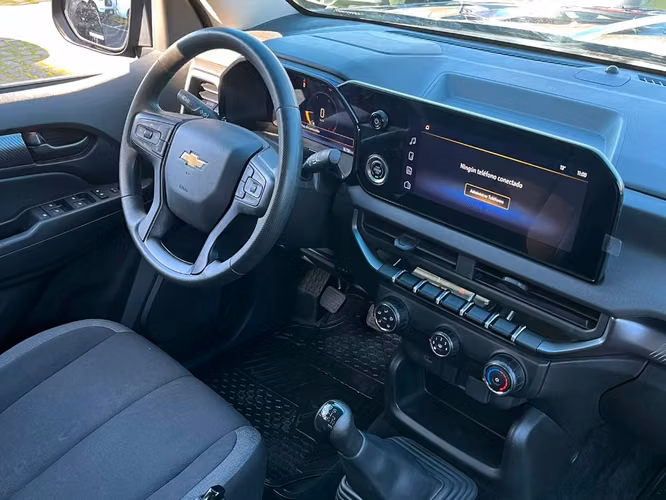 Chevrolet Colorado 2.8TD WT MT 4WD S 2025 - Imagen 14