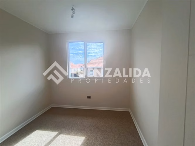 Casa en arriendo de 3 dormitorios en Puente Alto, ECH