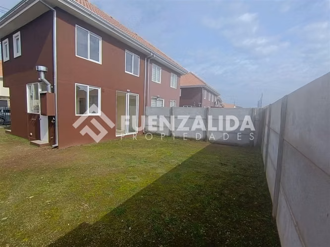 Casa en arriendo de 3 dormitorios en Puente Alto, ECH