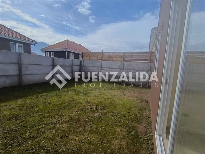Casa en arriendo de 3 dormitorios en Puente Alto, ECH