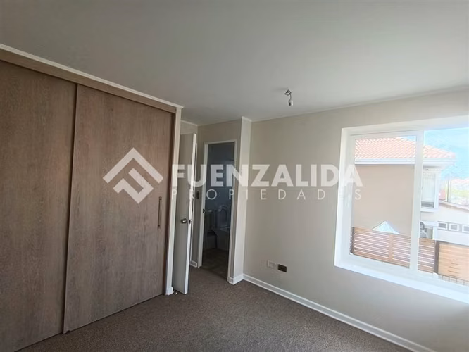 Casa en arriendo de 3 dormitorios en Puente Alto, ECH