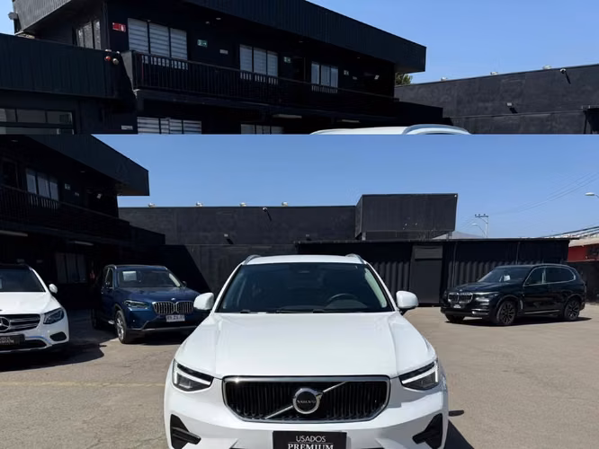 Volvo XC40 B4 PLUS 2.0 AUT