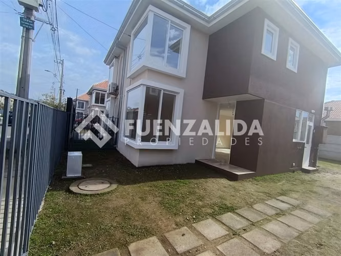 Casa en arriendo de 3 dormitorio en Puente Alto, ECH