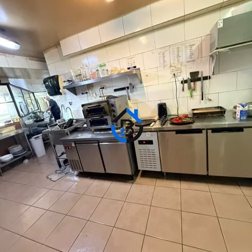 Bertoli Propiedades Vende Local Comercial Edificio