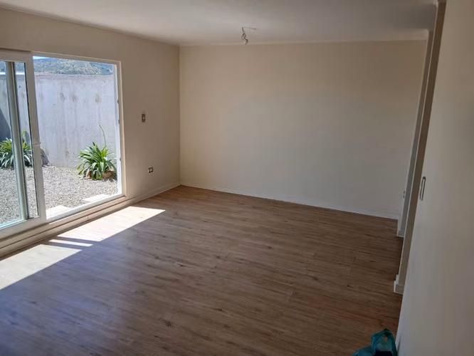 Arriendo casa condominio Altos de Rumie
