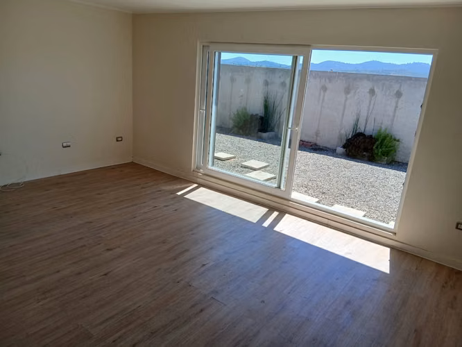 Arriendo casa condominio Altos de Rumie