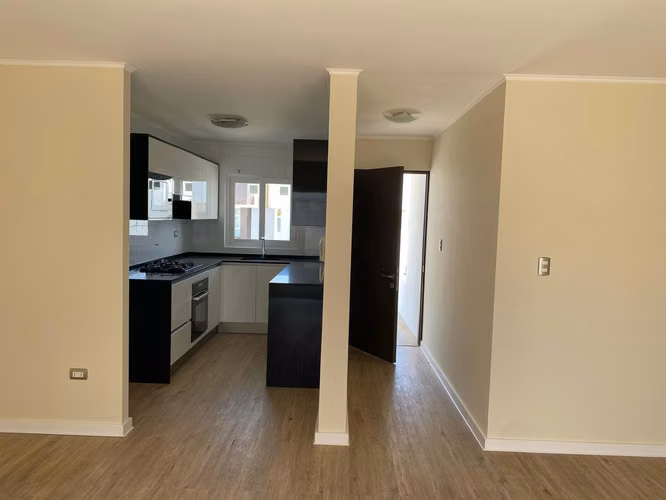Arriendo casa condominio Altos de Rumie