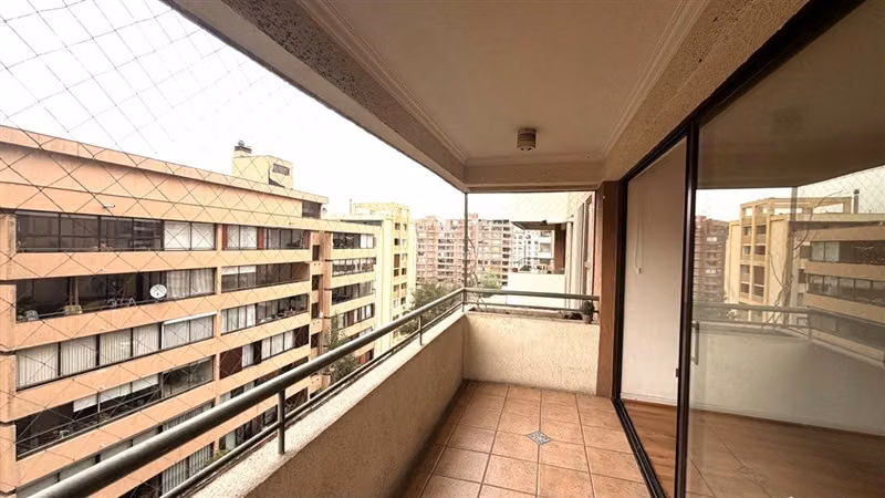 Depto en arriendo de 3 dorm.+ Servicios en Las Condes - Imagen 10