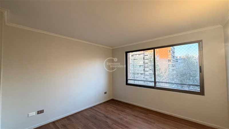 Depto en arriendo de 3 dorm.+ Servicios en Las Condes - Imagen 5