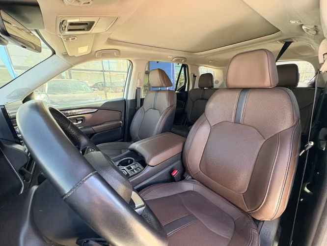 Honda Pilot 3.5 ELITE 4X4 AT 5P	 2023