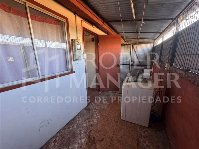 Casa en arriendo de 4 dorm. en Chillán