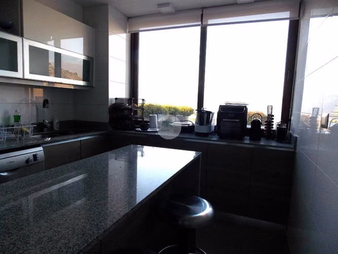 Excelente Departamento en venta de 3 dorm. en Lo Barnechea - Imagen 32