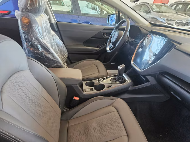 SUBARU CROSSTREK 2.0 AWD CVT TOURING EYESIGHT HK 360