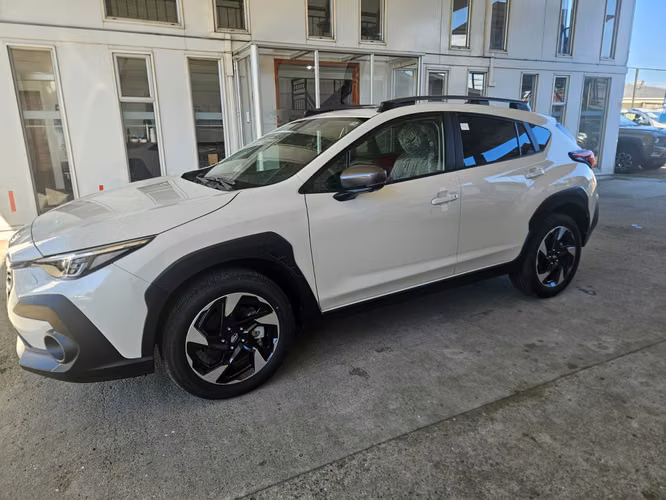 SUBARU CROSSTREK 2.0 AWD CVT TOURING EYESIGHT HK 360