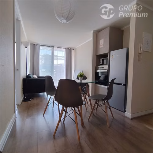 Arriendo depto 2dorm 2bañ Piso 6 Oriente Metro Santa Lucía