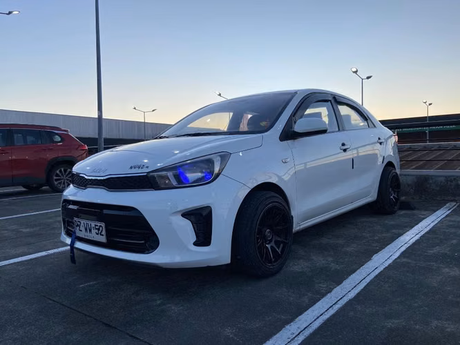 Kia soluto 2021