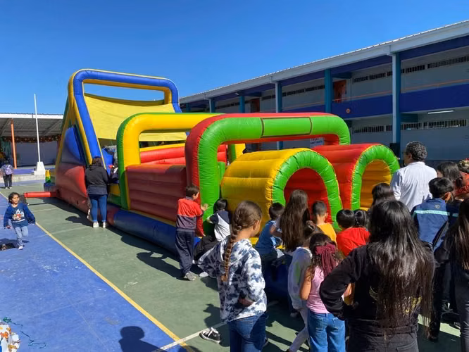 Juego inflable de 16 metros grande y fascinante