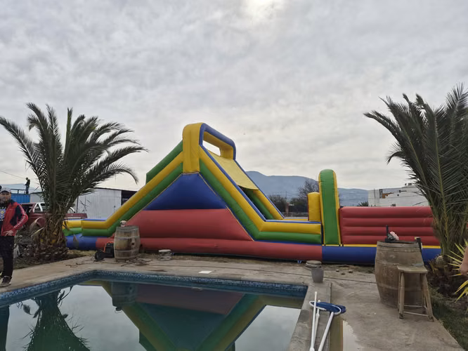 Juego inflable de 16 metros grande y fascinante