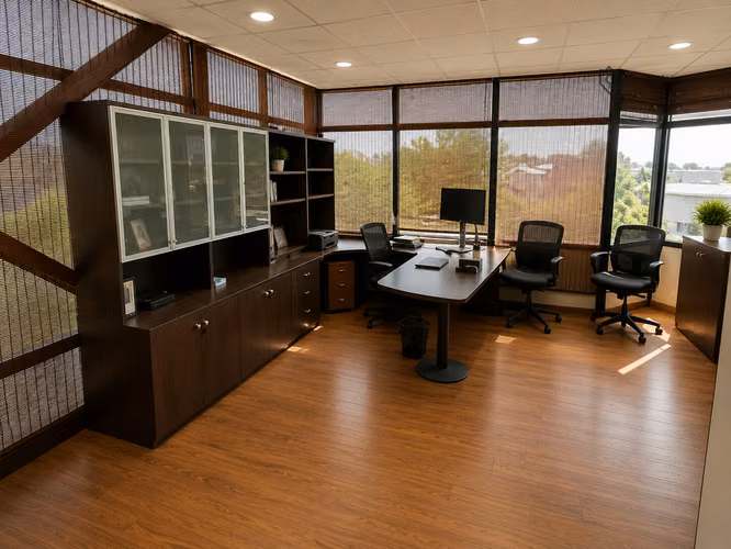 Amplia propiedad comercial y oficinas 747 m² – Lord Cochrane, Santiago - Imagen 22