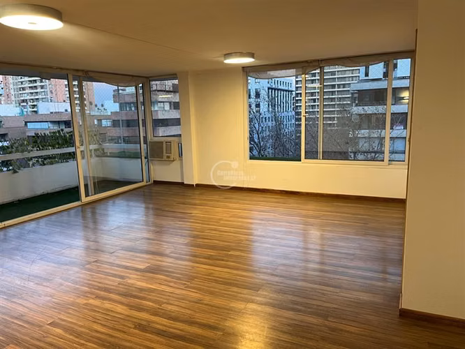 Departamento en arriendo de 4 dorm. en Las Condes - Imagen 16