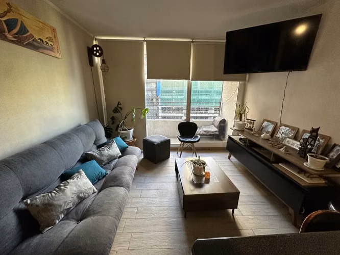 Se vende departamento en condominio Argomedo 321 Santiago