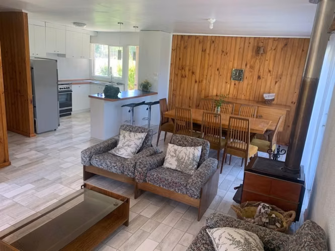 Se vende casa en Condominio Sta. Elena de colbun
