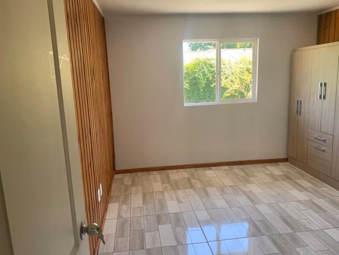 Se vende casa en Condominio Sta. Elena de colbun