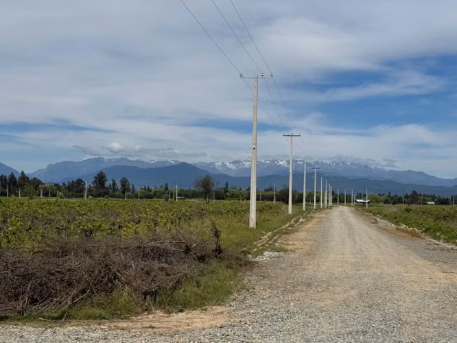 Se vende lote de 5.000 en Loteo Los Batros Linares