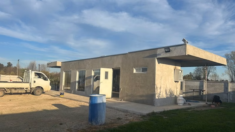 Se vende casa Nueva en Linares
