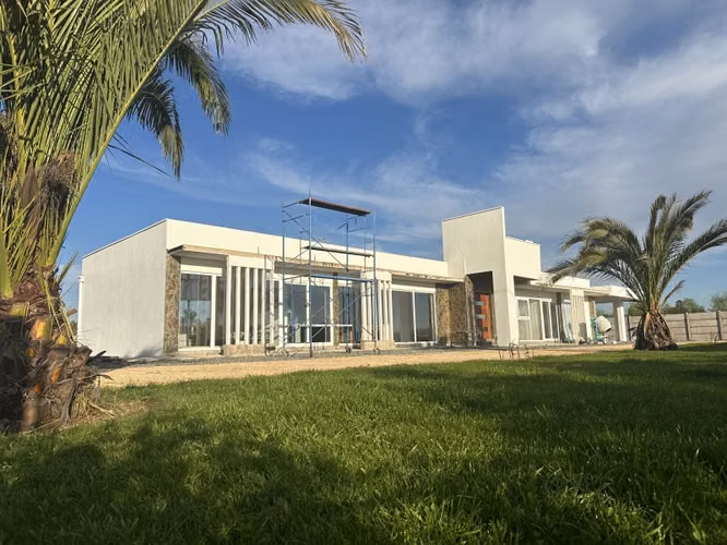 Se vende casa Nueva en Linares