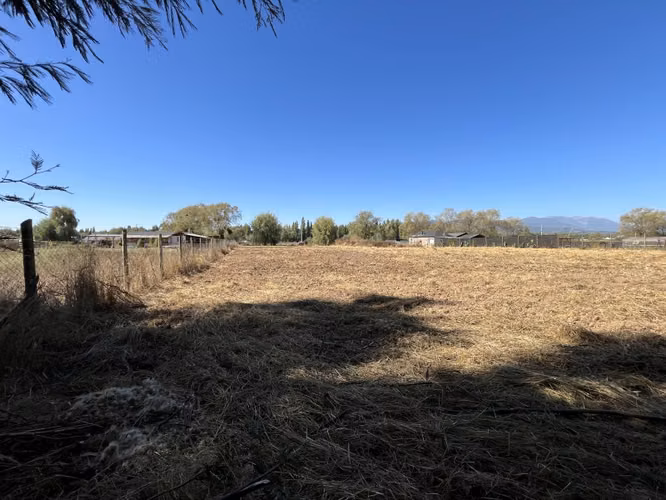 SE VENDE LOTE de  5.000 m² en sector El Carmen, LINARES.