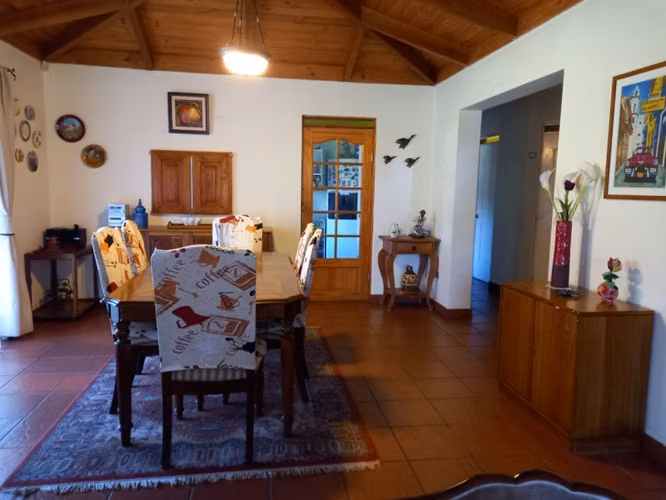 SE VENDE CASA EN LOTEO LAS ARAUCARIAS, LINARES