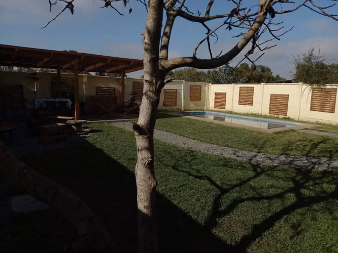 SE VENDE CASA DE CAMPO, CAMINO A YERBAS BUENAS, LINARES