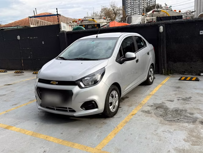 Chevrolet Spark Sedán 1.2 2020 – 47.024 km – Excelente estado