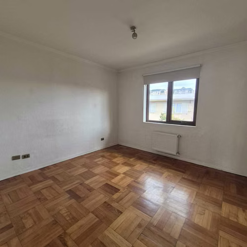 AMPLIA CASA EN BARRIO TRANQUILO (179657) - Imagen 12