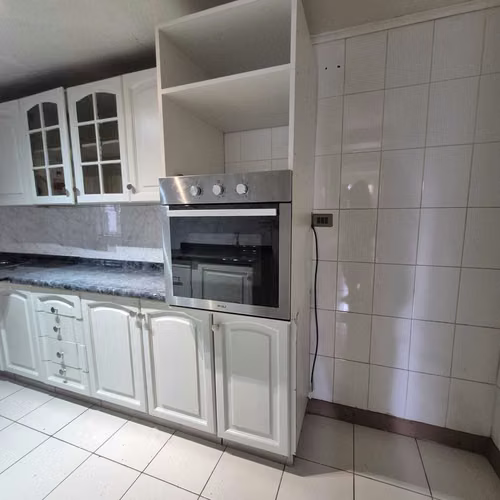 AMPLIA CASA EN BARRIO TRANQUILO (179657) - Imagen 6