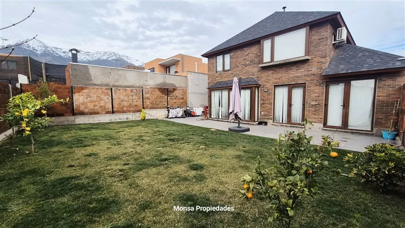 Casa en venta de 3 dorm 3 baños en Peñalolén - Imagen 5