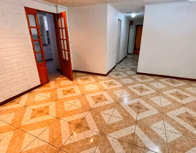 Se arrienda Linda casa en Maipú