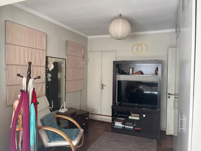 Arriendo Hermosa casa AMOBLADA - Juan Palau - Las Condes - 3D 2B 2E