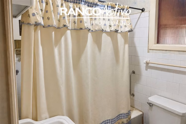 En venta casa esquina gran terreno centro San Fernando