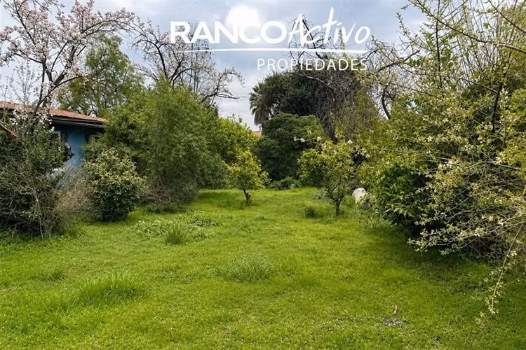 En venta casa esquina gran terreno centro San Fernando