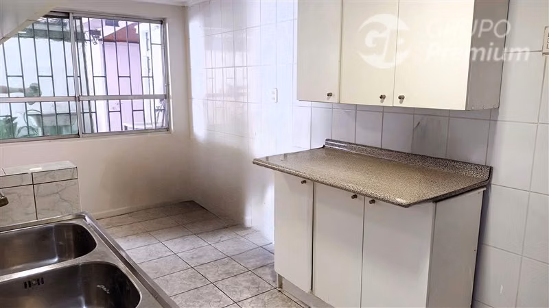 Casa 3D con 169 m de terreno y estacionamiento cerrado