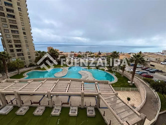 Departamento en venta de 4 dorm. en Iquique