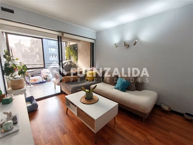 Departamento Venta Las Condes 93m2 3d 3b EB. Metro E.Militar
