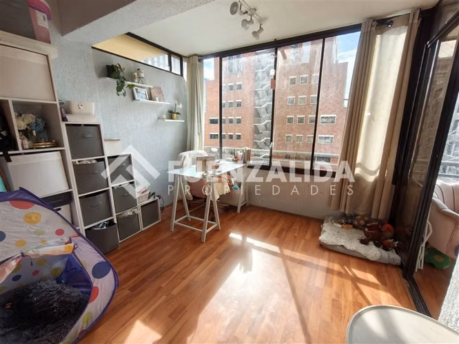 Departamento Venta Las Condes 93m2 3d 3b EB. Metro E.Militar
