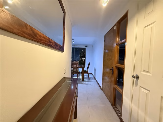 Casa en arriendo de 4D y 4B en tres pisos Huechuraba Fontova
