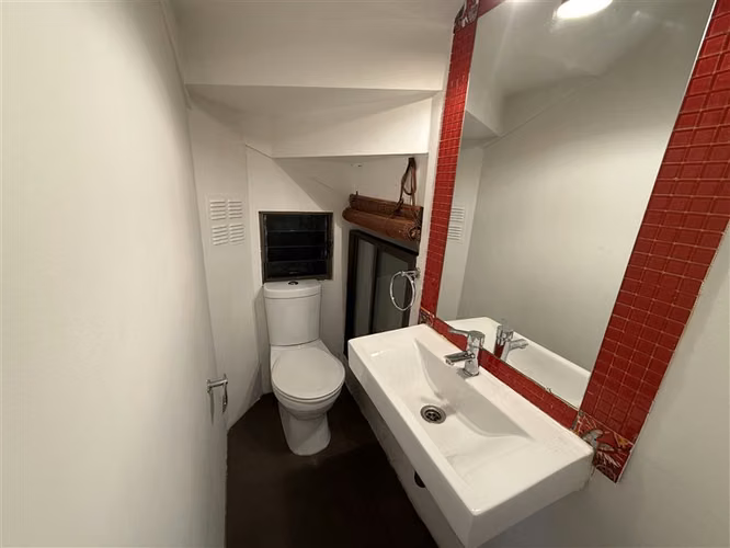Casa en arriendo de 4D y 4B en tres pisos Huechuraba Fontova