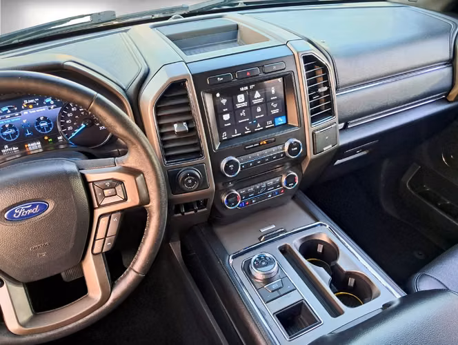 FORD EXPEDITION XLT 3.5 4X2 AUT 2019