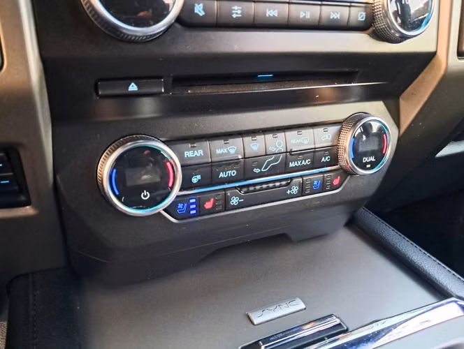 FORD EXPEDITION XLT 3.5 4X2 AUT 2019