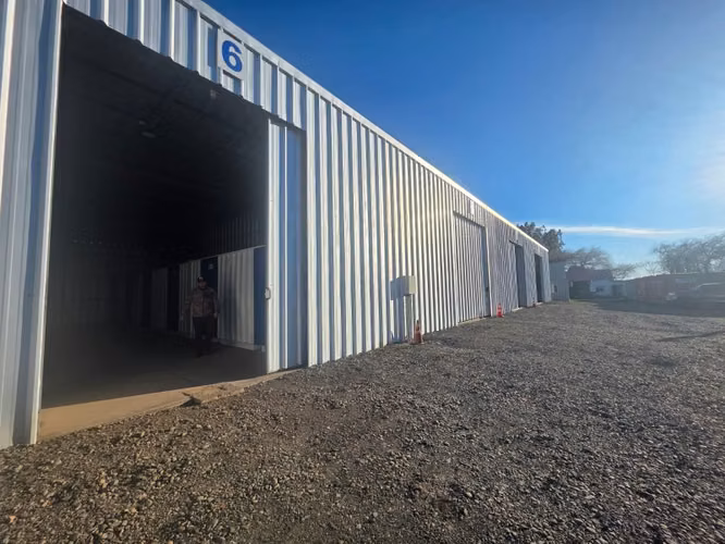 Arriendo bodegas 71 m2, 162m2, 243 M2 0,11 UF + IVA MENSUAL